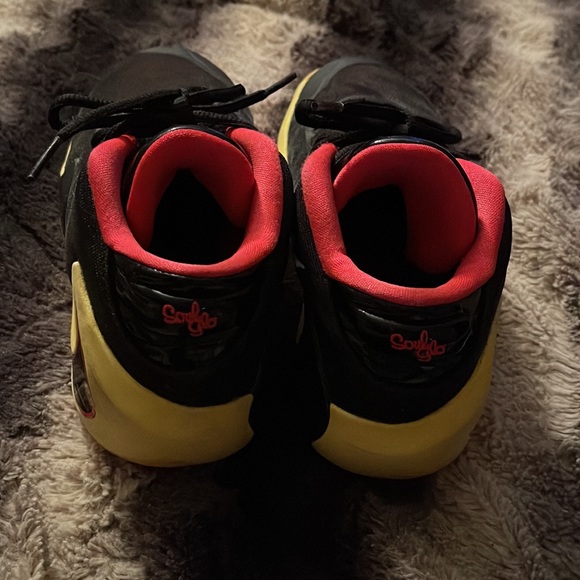 Nike Zoom “Soul Glo” Freak 1 - Picture 3 of 3